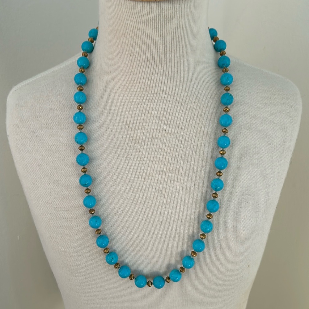 Vintage Blue Bead and Gold Tone Metal Necklace